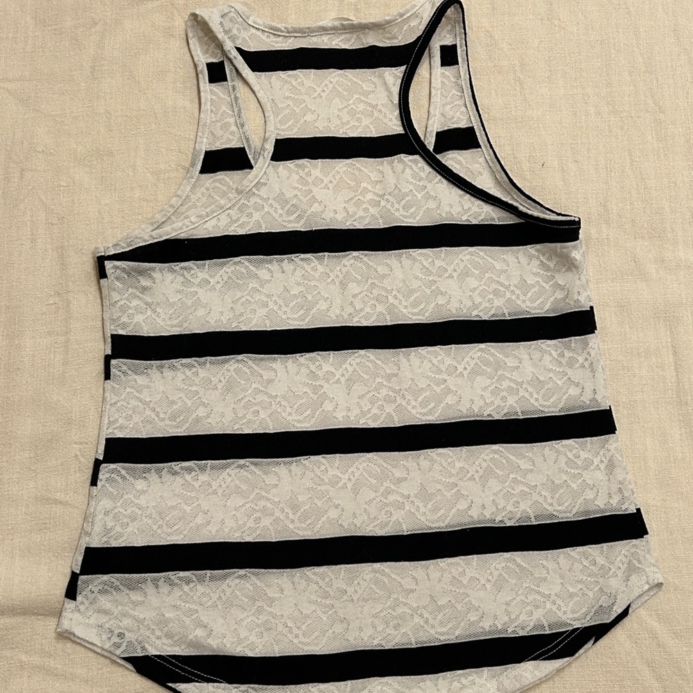 Mary Jane Black and White Lace Tank Top - Picture 4 of 5